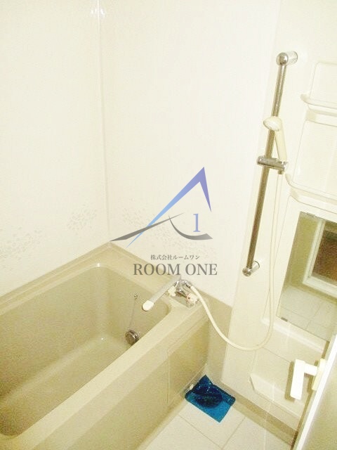 バス・シャワールーム　お風呂です。