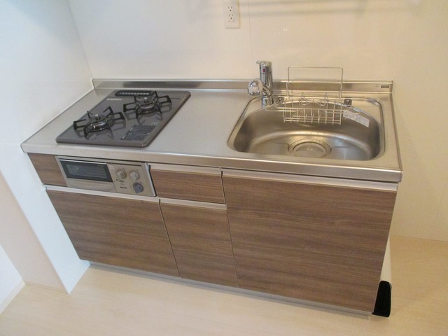 キッチン　システムキッチン完備です