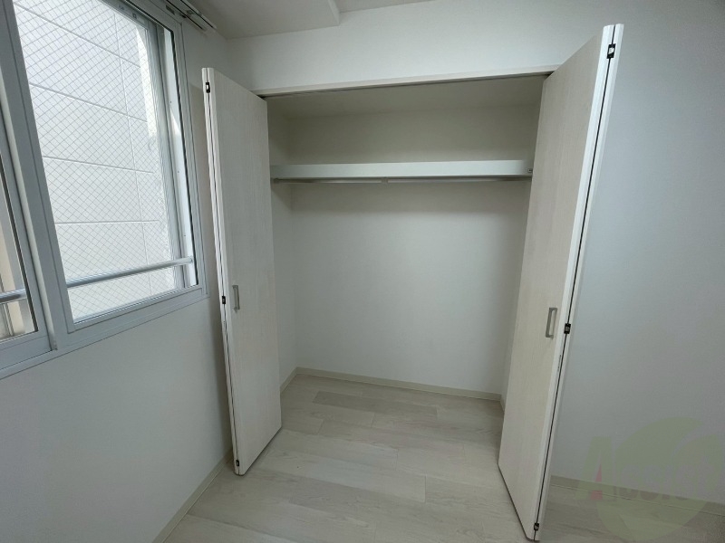 収納　寝室の収納です。部屋がすっきり片付きます。