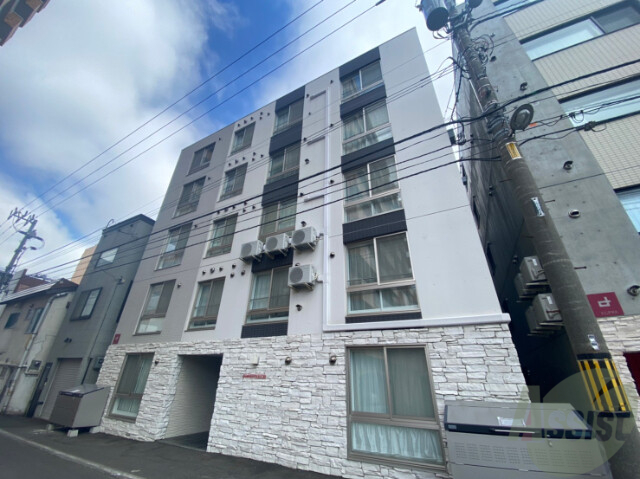 建物外観　札幌市中央区北五条西「ＦＯＲＥＳＴＥＲＩＯＲ」