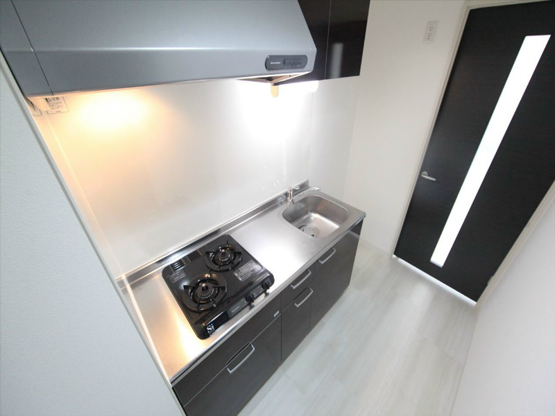 キッチン　システムキッチン（ガス2口コンロ付）