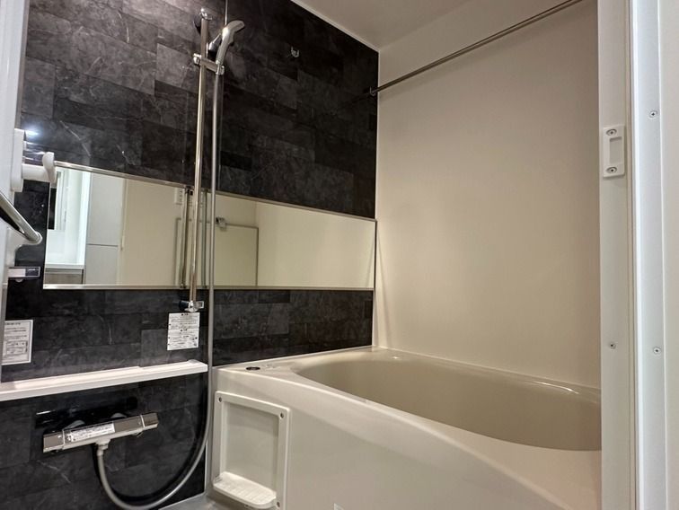 バス・シャワールーム　☆ゆったりくつろげるお風呂☆