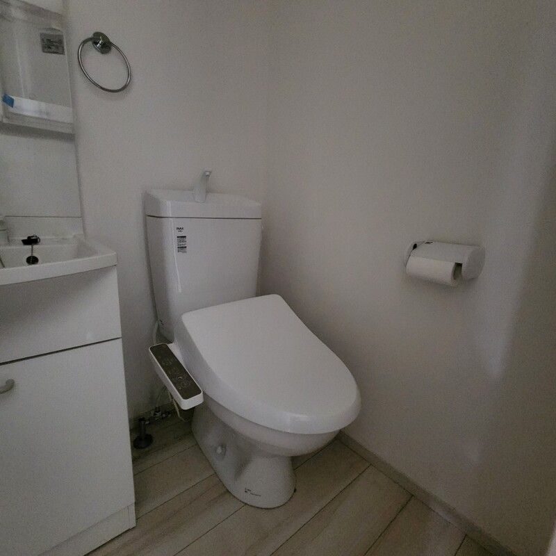 トイレ　同仕様