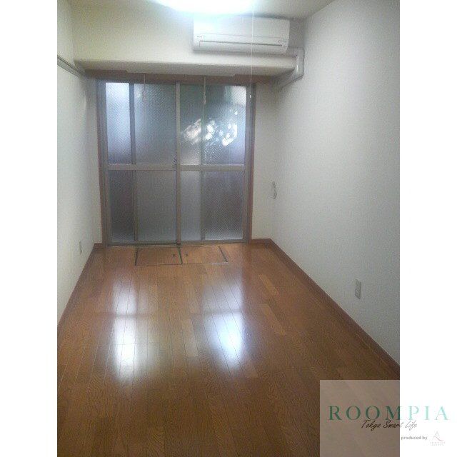 居室・リビング　落ち着いた雰囲気の洋室