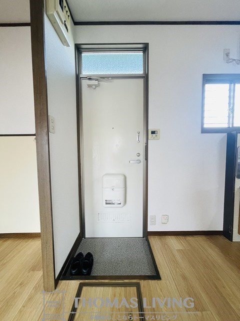 玄関　シンプルな玄関