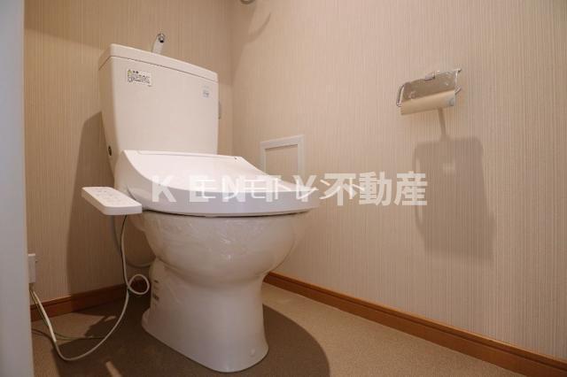 トイレ　落ち着いたトイレです