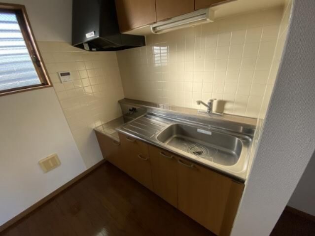 キッチン　※別部屋の参考写真