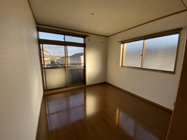 居室・リビング　※別部屋の参考写真