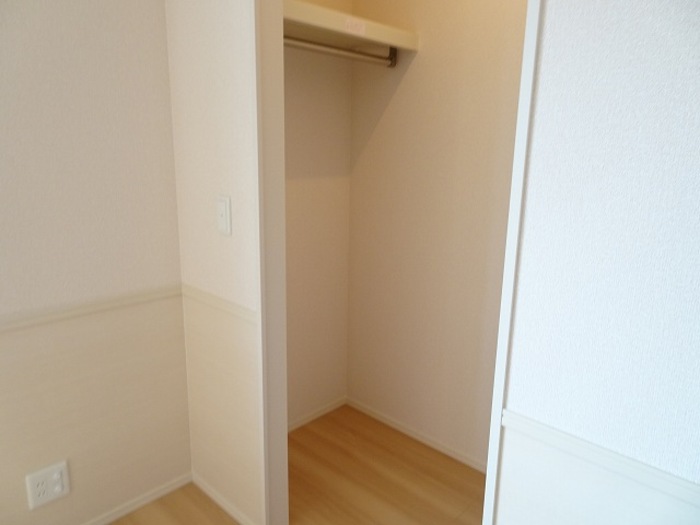 収納　ウォークインクローゼット