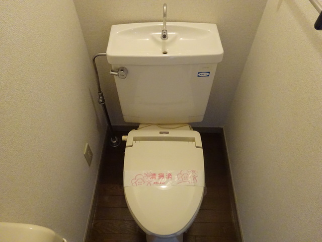 トイレ　暖房便座付きトイレ