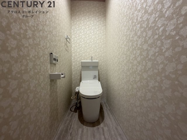 トイレ　シンプルで機能的なトイレで、お掃除しやすい！
