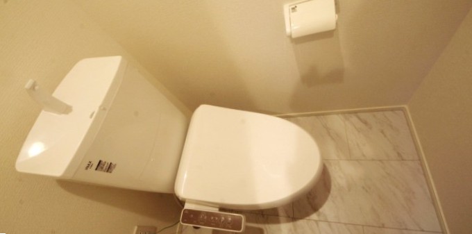 トイレ　別部屋参考写真