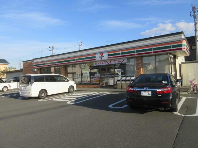 コンビニ　セブンイレブン苫小牧桜木町店（コンビニ）まで1265m