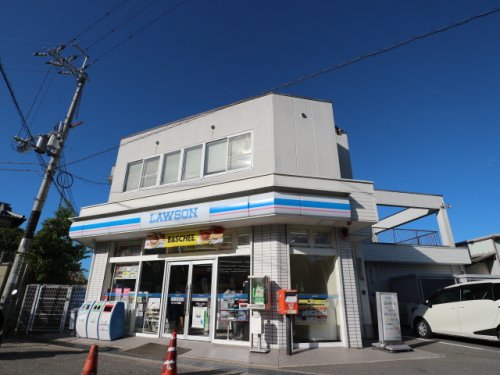 コンビニ　ローソン（コンビニ）まで2017m