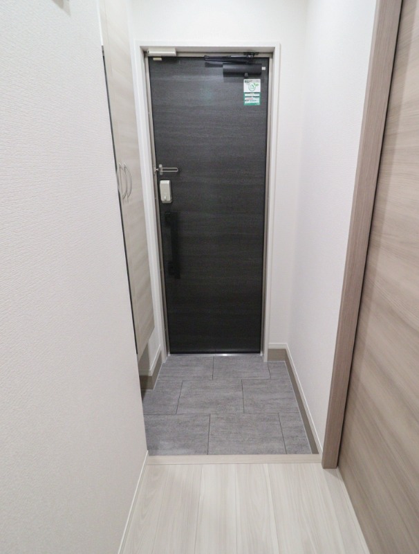 玄関　図面と現状に相違がある場合には現状を優先