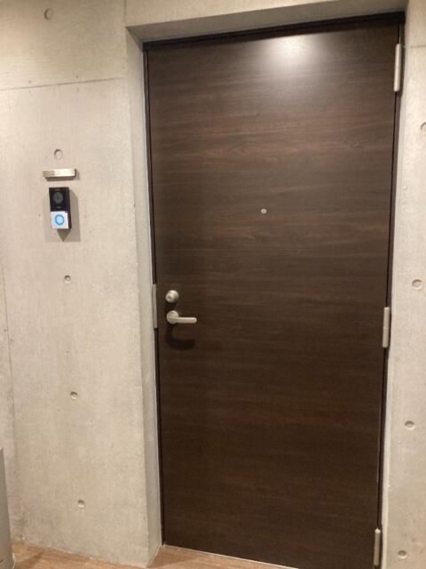 玄関　※別部屋参考写真