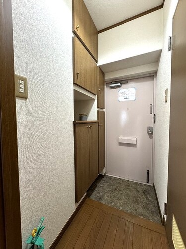 玄関　玄関　※前回募集時2024年2月の写真