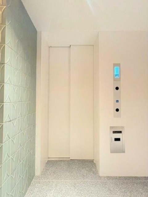 その他　エレベーター