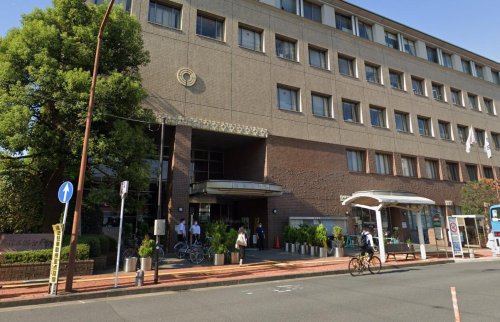 役所　川崎市高津区役所（役所）まで450m