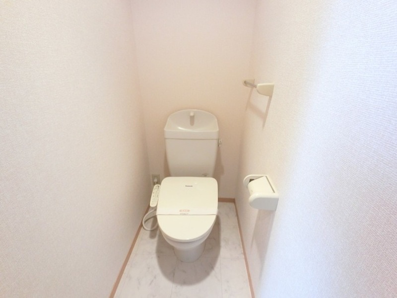 トイレ　図面と現状に相違がある場合には現状を優先