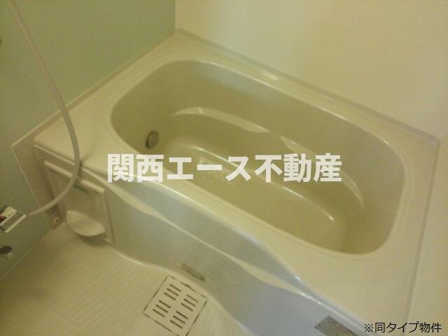 バス・シャワールーム　同一物件