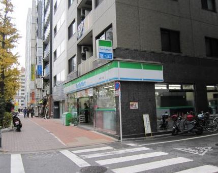 コンビニ　ファミリーマート京橋二丁目店（コンビニ）まで230m
