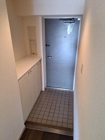 玄関　スッキリまとまった玄関です