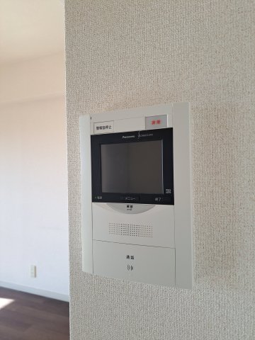セキュリティ　TV付きインターホンでセキュリティ面も安心です