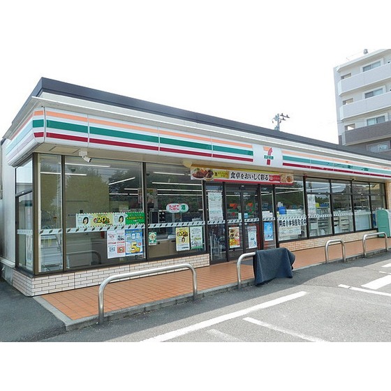 コンビニ　セブンイレブン郡山開成２丁目店（コンビニ）まで489m