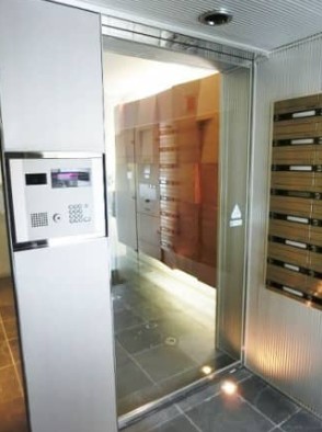 セキュリティ　コートモデリア白金