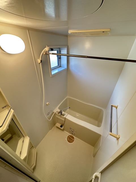 バス・シャワールーム　別部屋参考写真です