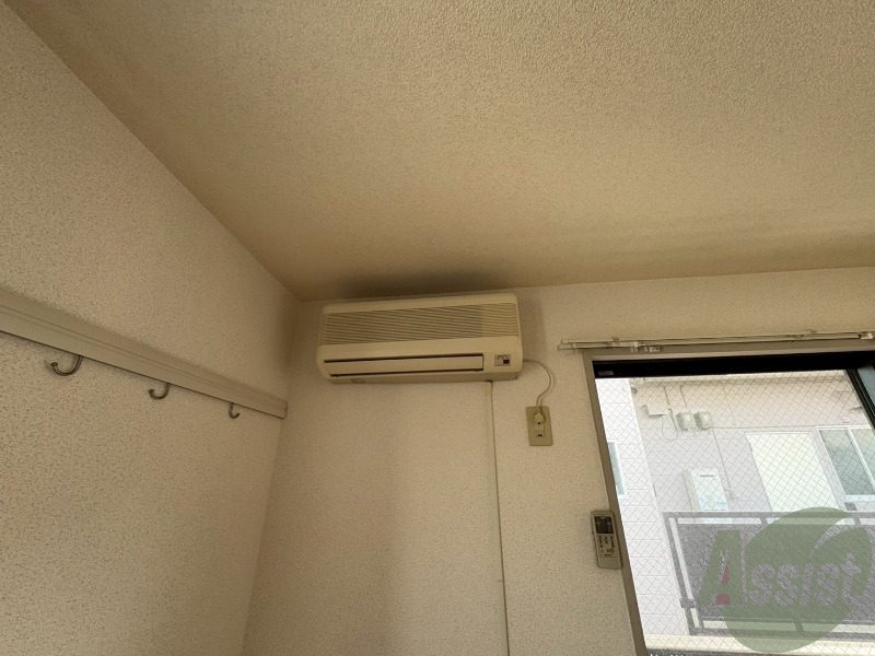 その他設備　エアコンが設置されており、暑い日や寒い日の対応が可能です。
