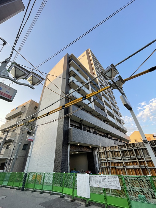 建物外観　建築中