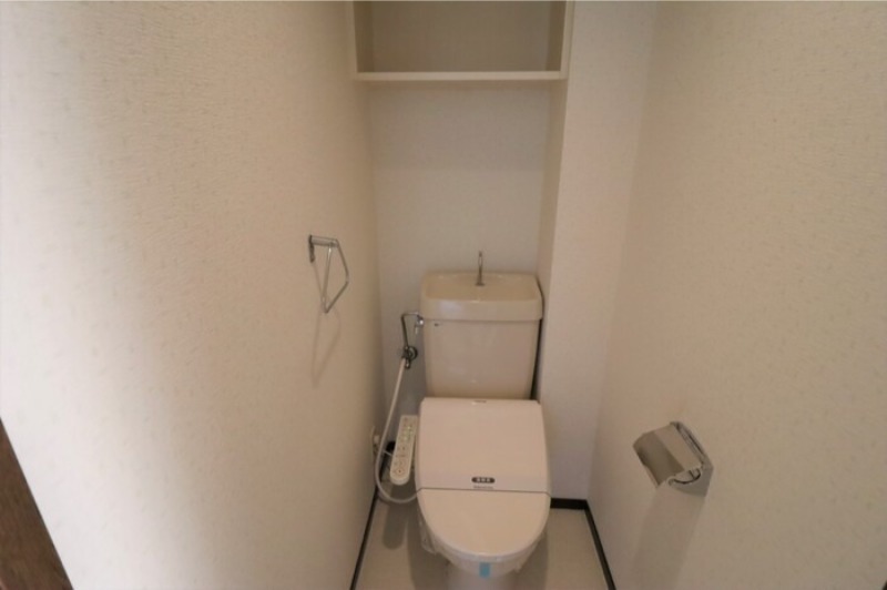 トイレ　図面と現状に相違がある場合には現状を優先