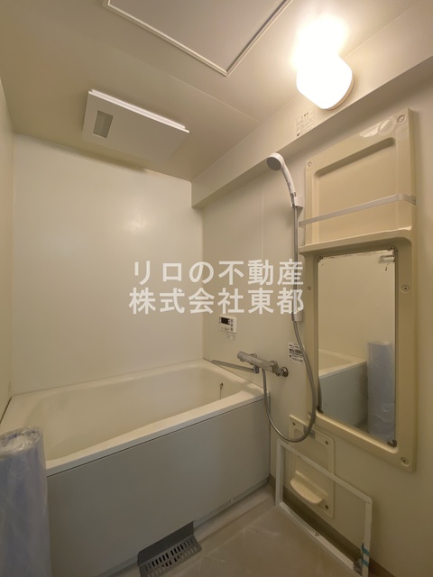 バス・シャワールーム　※他のお部屋の写真です。