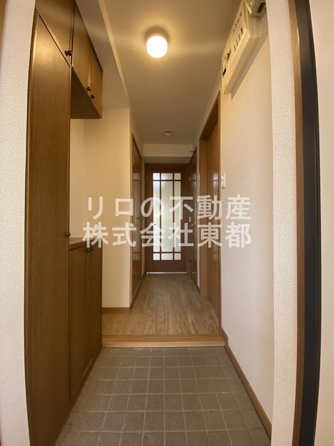 玄関　※他のお部屋の写真です。