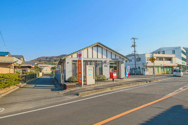 郵便局　神崎郵便局（郵便局）まで1152m