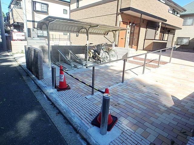 その他共有部分　★屋根付き駐輪場★