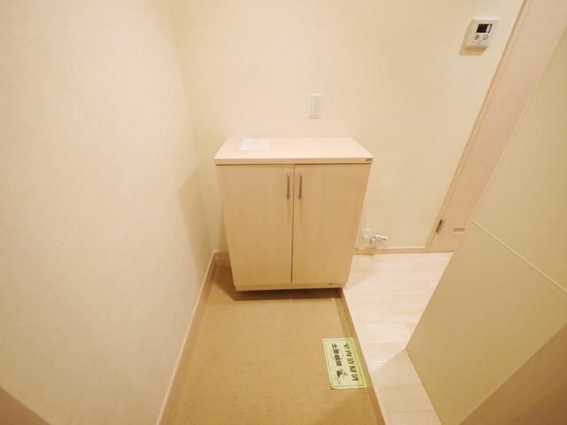 玄関　同物件別号室参照