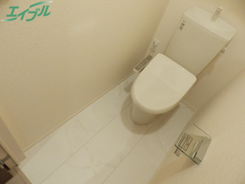 トイレ　別部屋参考写真です