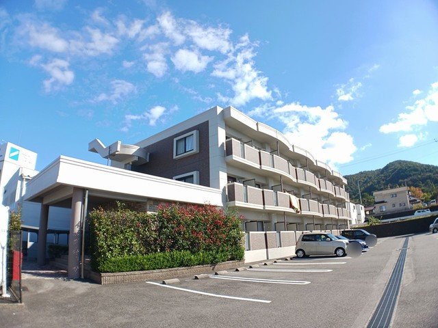 建物外観　きれいな外観です