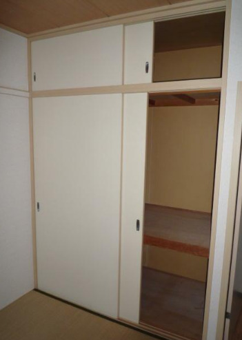 収納　ドミール北栄