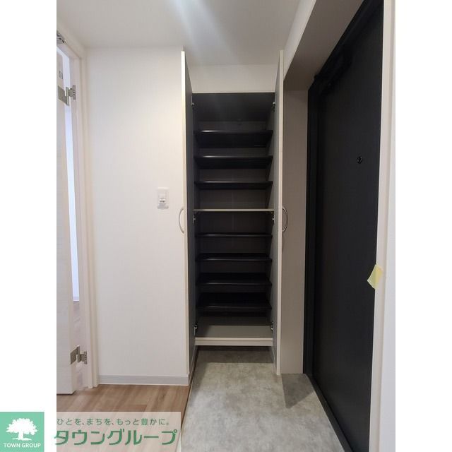 収納　シューズボックス