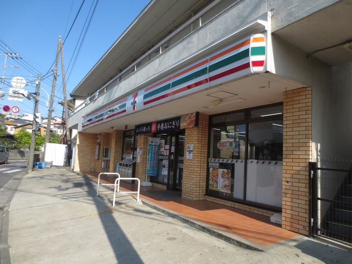 コンビニ　セブンイレブン 横浜鉄町店（コンビニ）まで181m