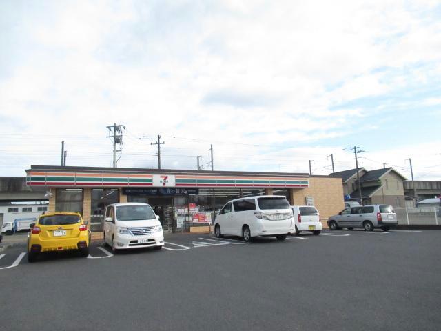 コンビニ　セブンイレブン郡山日出山1丁目店（コンビニ）まで680m