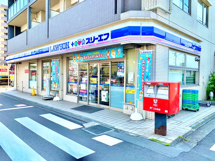 コンビニ　スリーエフ相模大塚駅前店（コンビニ）まで18m