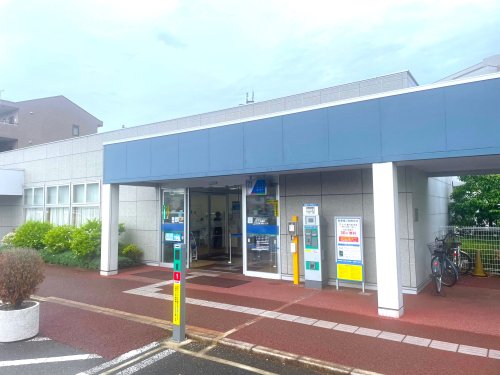 銀行　七十七銀行富沢支店（銀行）まで827m