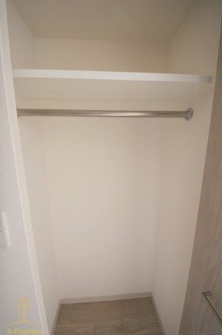 収納　プレサンス松屋町駅前
