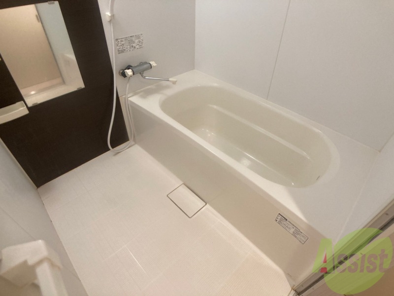 バス・シャワールーム　疲れを癒すには湯船でゆっくりするのが良いですよ。