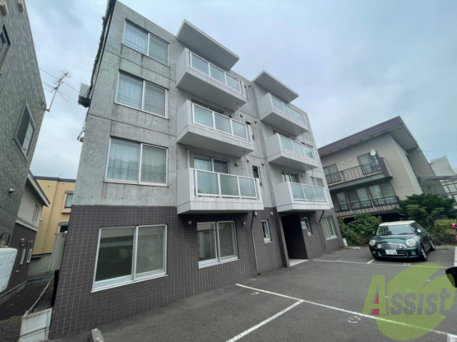 建物外観　札幌市東区北１３条東「ルーチェ」